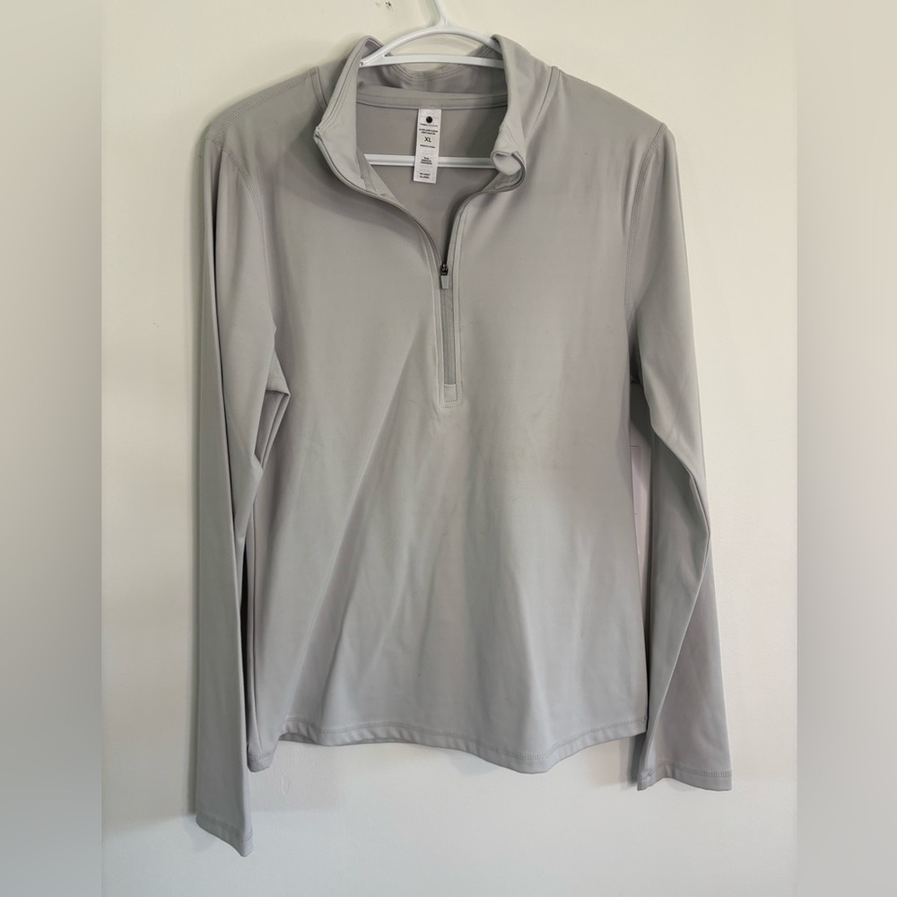 Yogalicious Gray Quarter-Zip Pullover BNWT